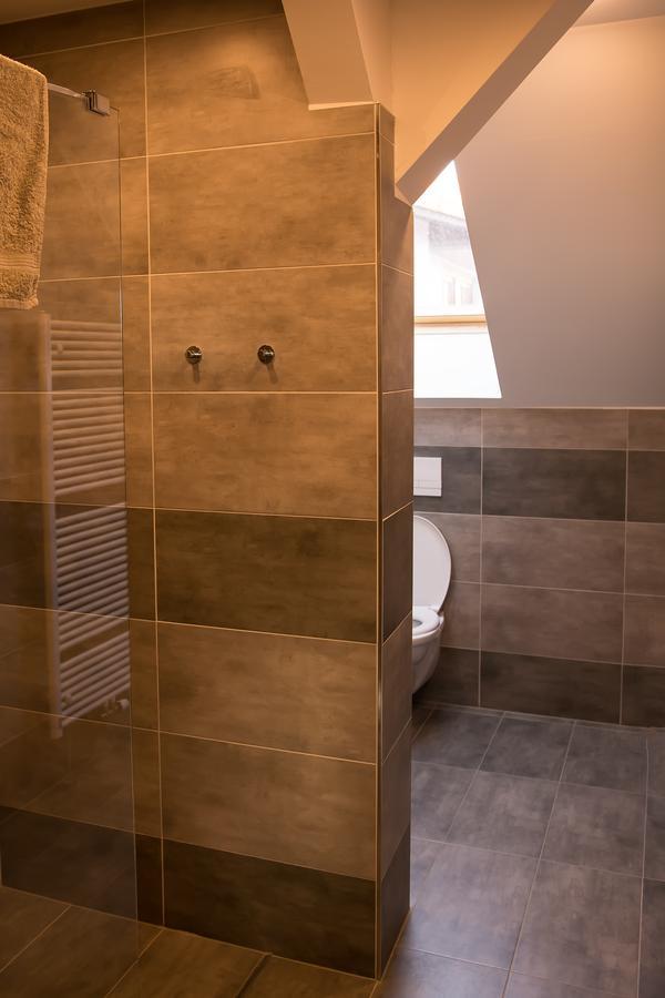 Hotel Hubert Slavonice Bagian luar foto