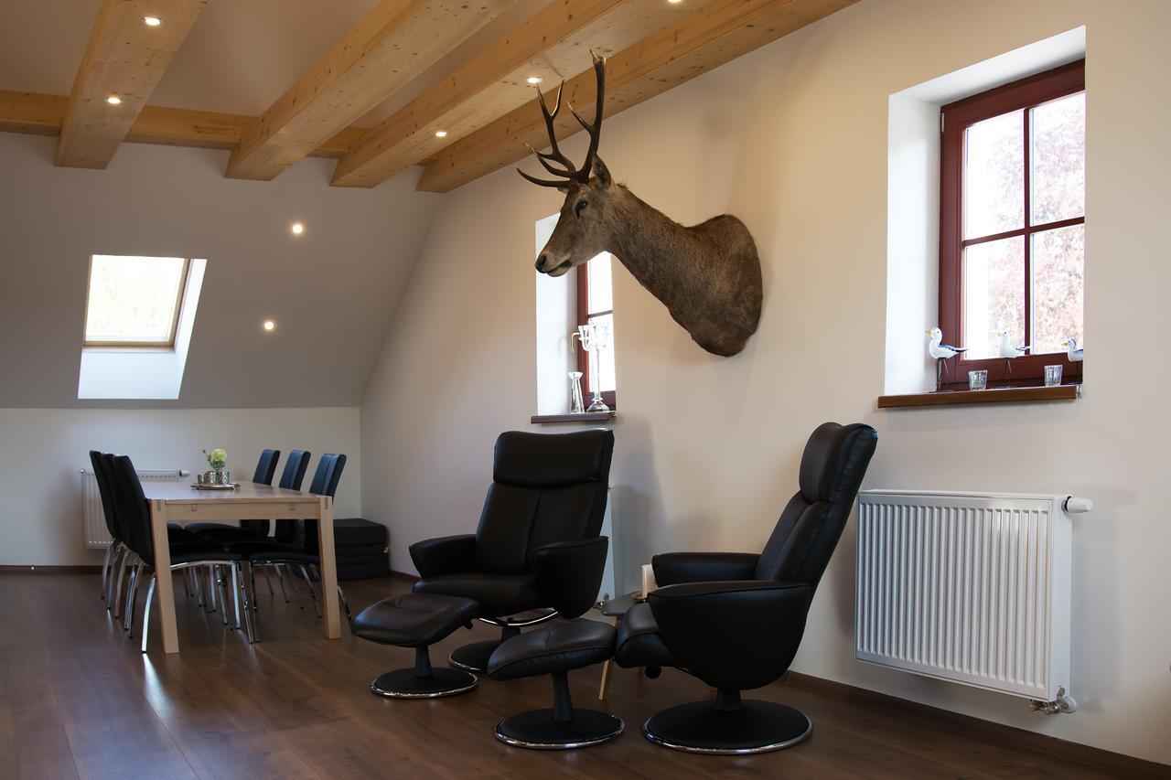 Hotel Hubert Slavonice Bagian luar foto